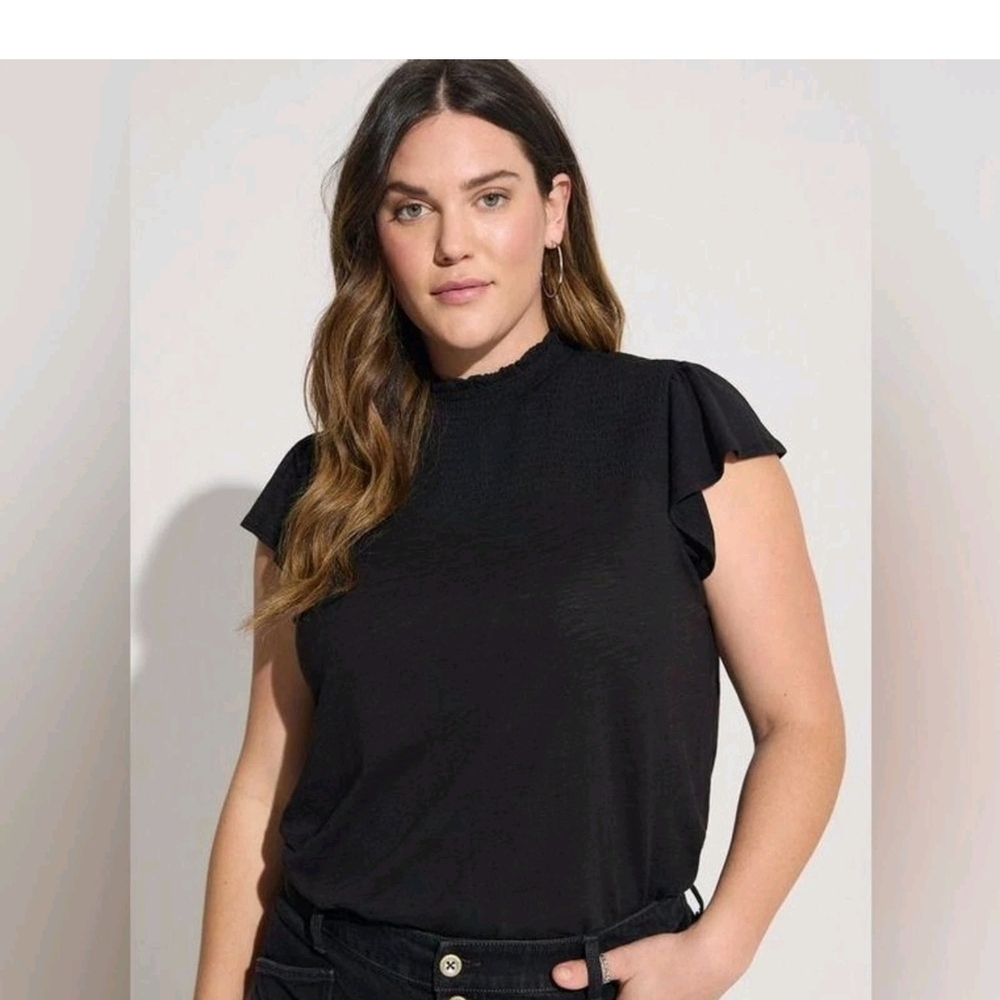 Torrid Womens Black Ruffle Sleeve Blouse Relaxed Fit Size 2 (Womens Size 18-20)